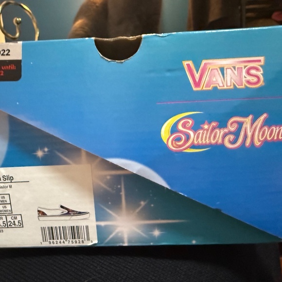 Sailor Moon Classic x Van cushion slip on - Picture 9 of 10